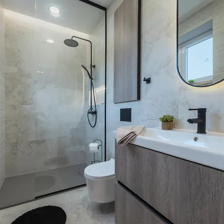 Rina - Old Town Apartment *