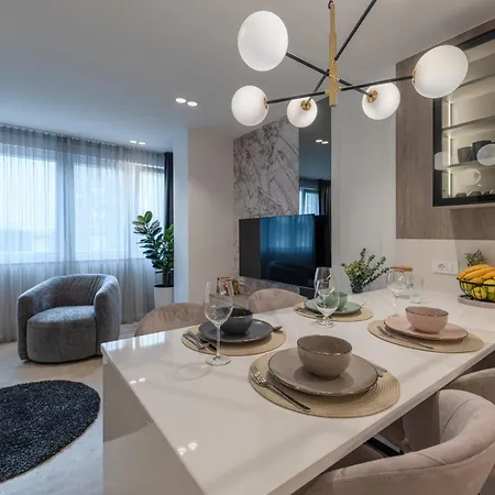 Rina - Old Town Apartment Zadar
