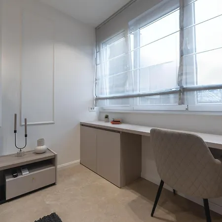 Apartment Rina - Old Town