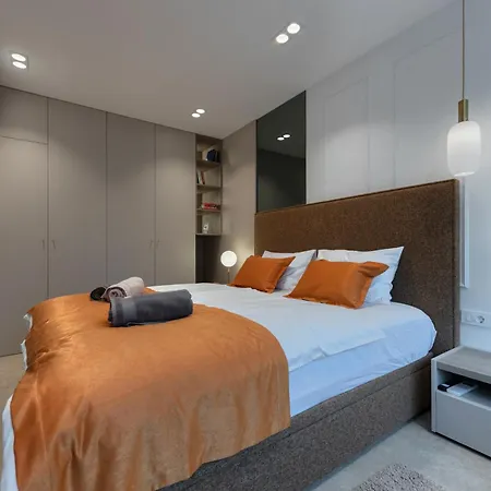 Apartment Rina - Old Town *